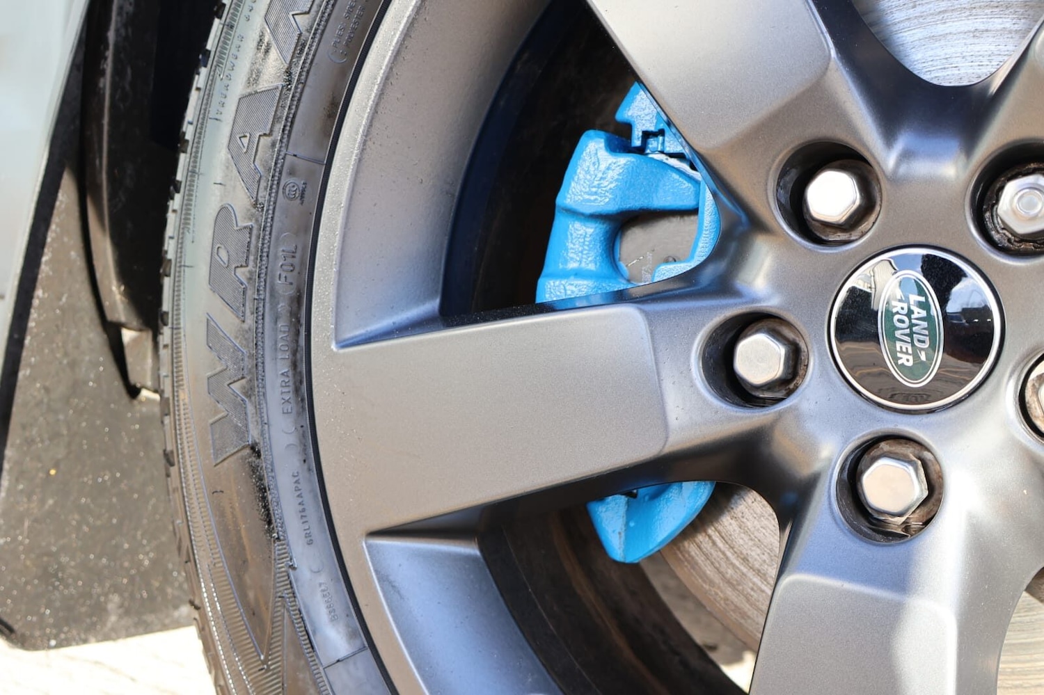 Used Land Rover Defender 2021 for sale - 76616946: Photo 12