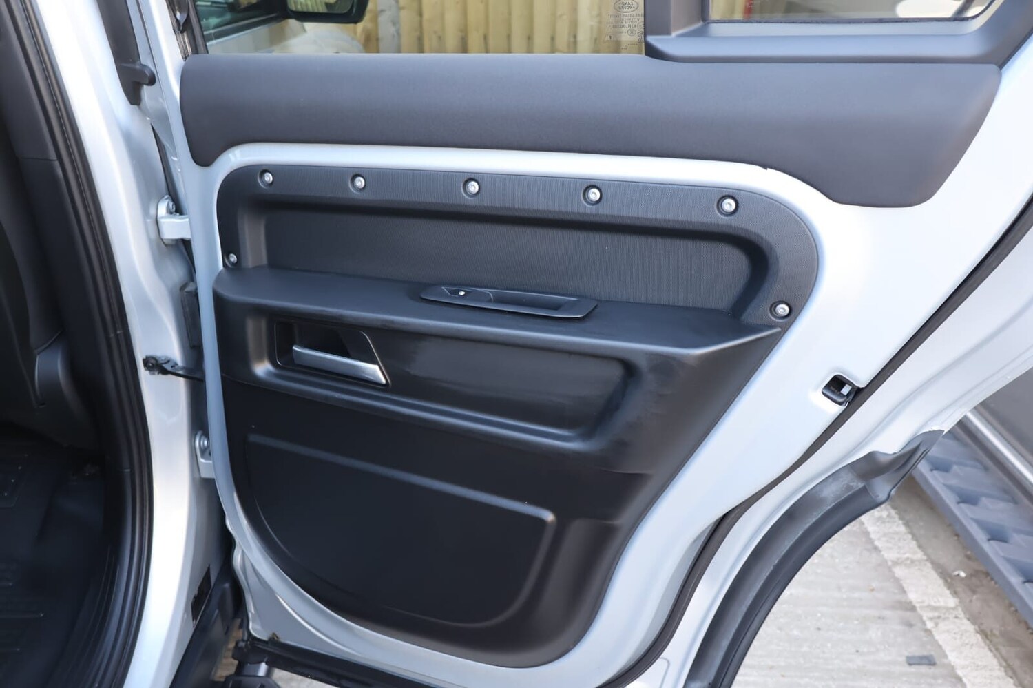 Used Land Rover Defender 2021 for sale - 76616946: Photo 26