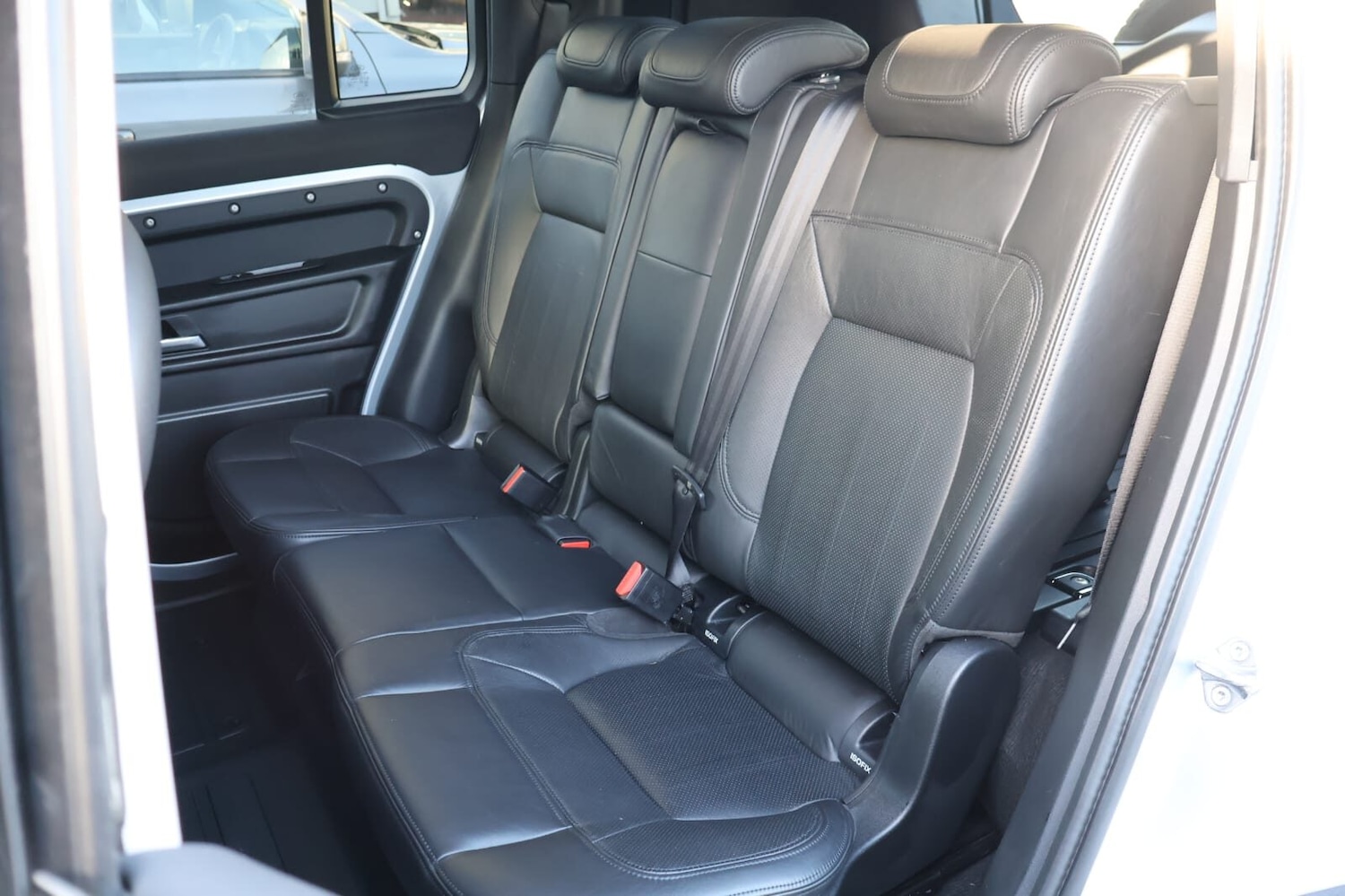 Used Land Rover Defender 2021 for sale - 76616946: Photo 27