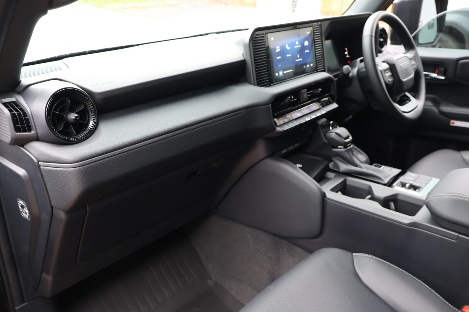 Used Toyota Land Cruiser 2025 for sale - 76625315: Photo 18