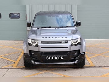 Used Land Rover Defender 110 2022 for sale - 75592992: Photo