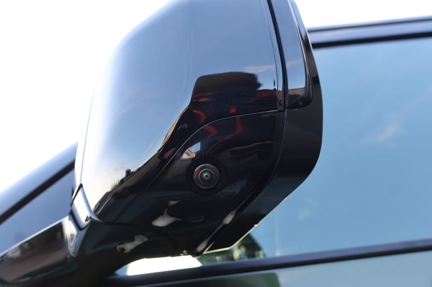 Used Land Rover Defender 2025 for sale - 77270812: Photo 13