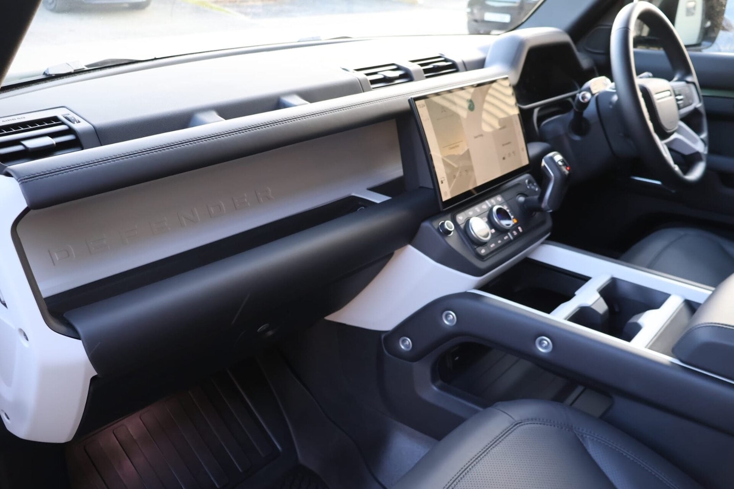 Used Land Rover Defender 2025 for sale - 77270812: Photo 20