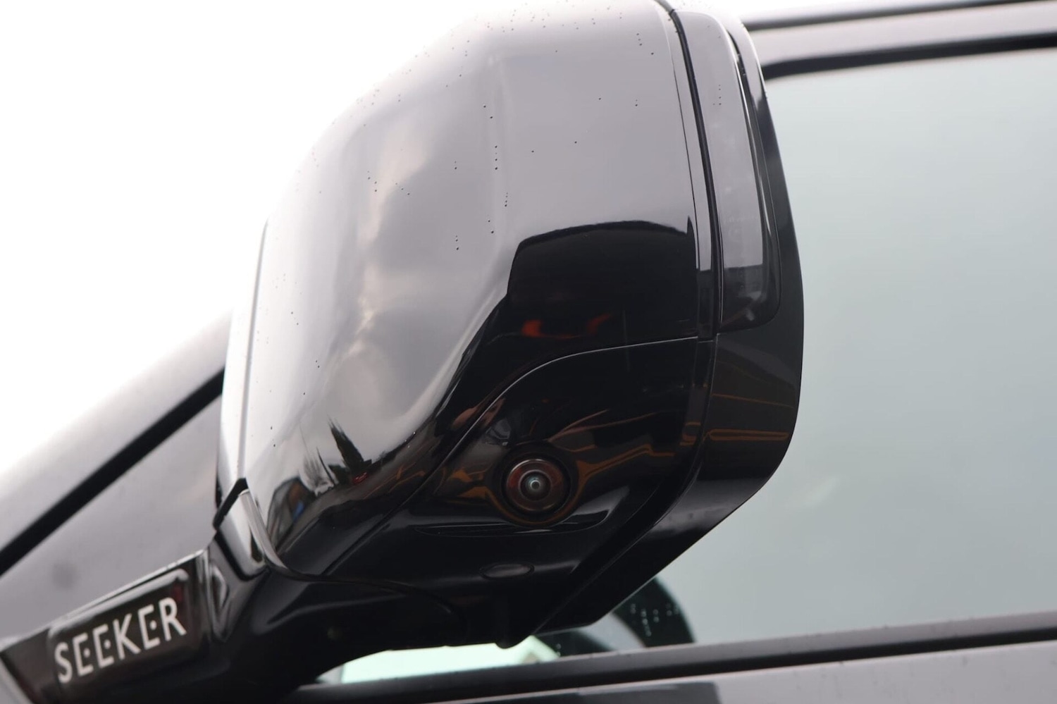 Used Land Rover Defender 110 2025 for sale - 76968495: Photo 10