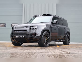 Used Land Rover Defender 110 2025 for sale - 76968495: Photo