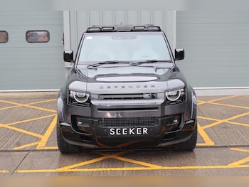 Used Land Rover Defender 110 2025 for sale - 76968495: Photo