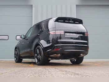 Used Land Rover Discovery 2025 for sale - 75982303: Photo