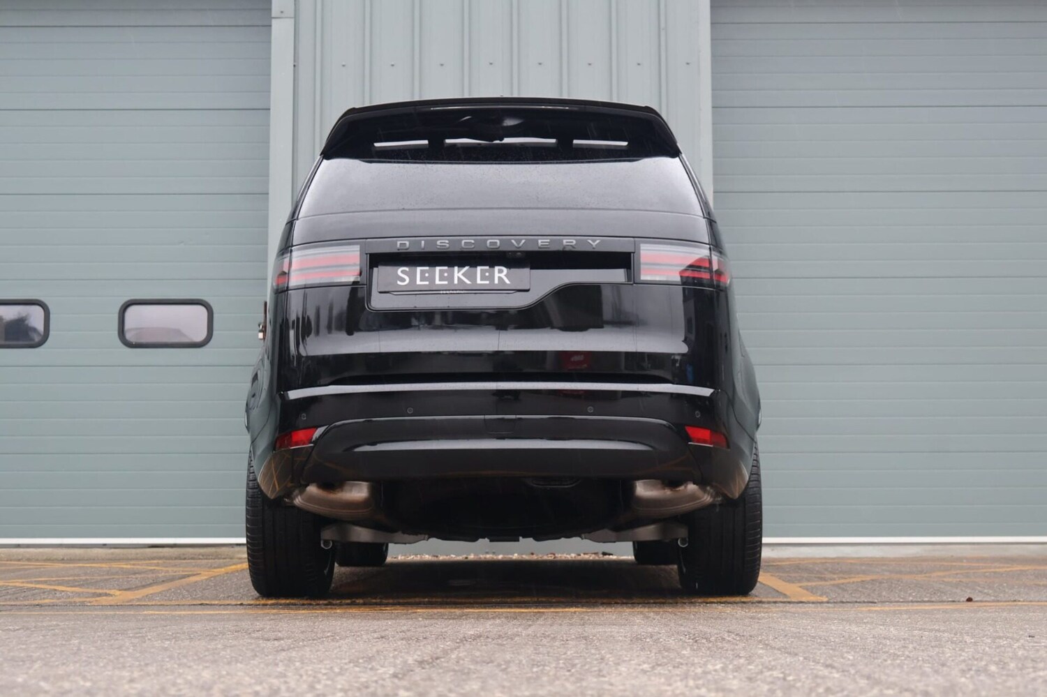 Used Land Rover Discovery 2025 for sale - 75982303: Photo 5