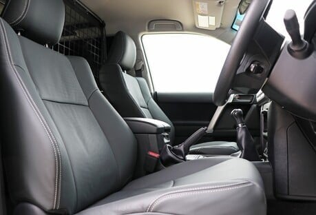 Used Toyota Landcruiser 2021 for sale - 74825139: Photo 17