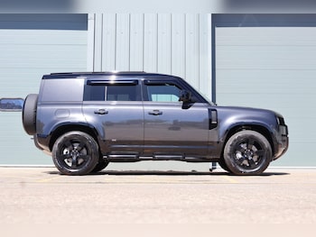 Used Land Rover Defender 2026 for sale - 78452561: Photo