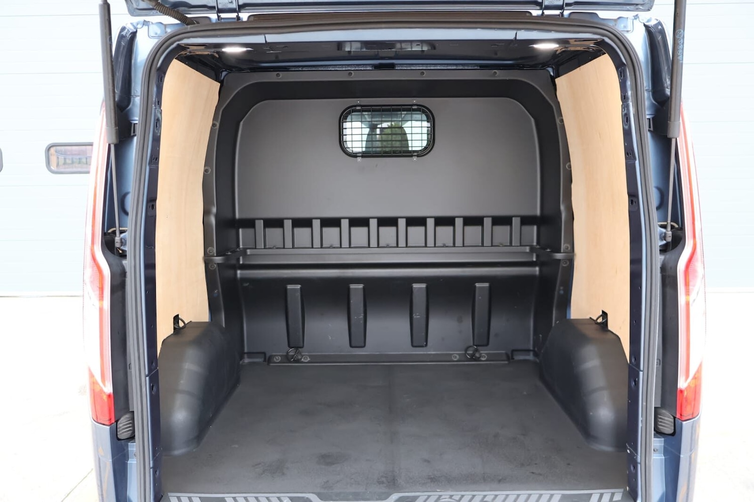 Used Ford Transit Custom 2023 for sale - 76267830: Photo 29