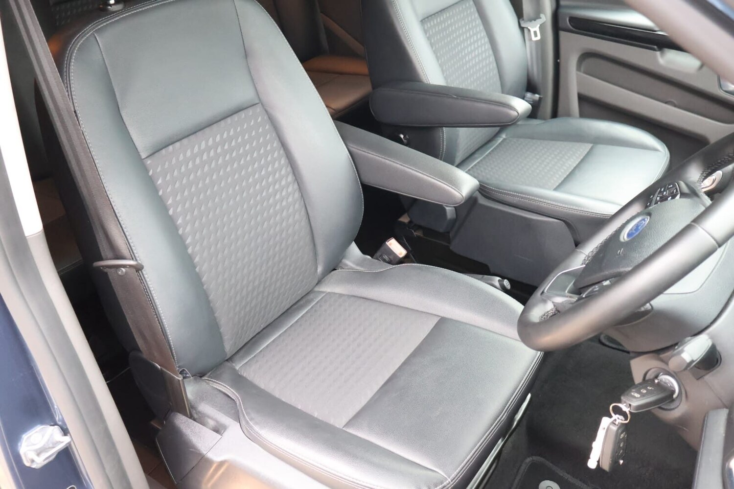 Used Ford Transit Custom 2023 for sale - 76267830: Photo 5
