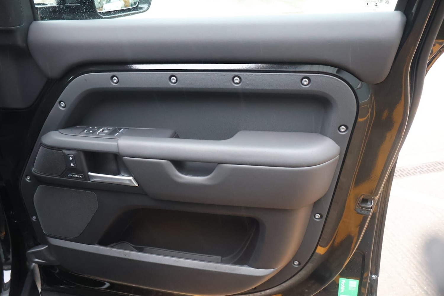 Used Land Rover Defender 110 2025 for sale - 76957113: Photo 22