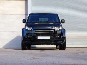 Used Land Rover Defender 110 2025 for sale - 74216196: Photo