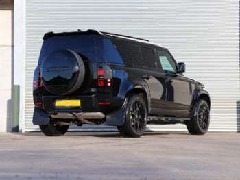 Used Land Rover Defender 110 2025 for sale - 74216196: Photo
