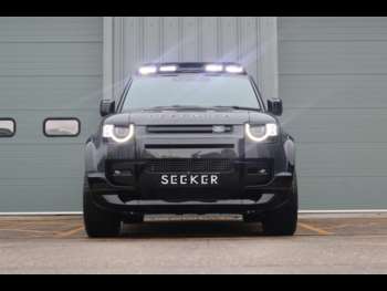 Used Land Rover Defender 110 2025 for sale - 74216984: Photo