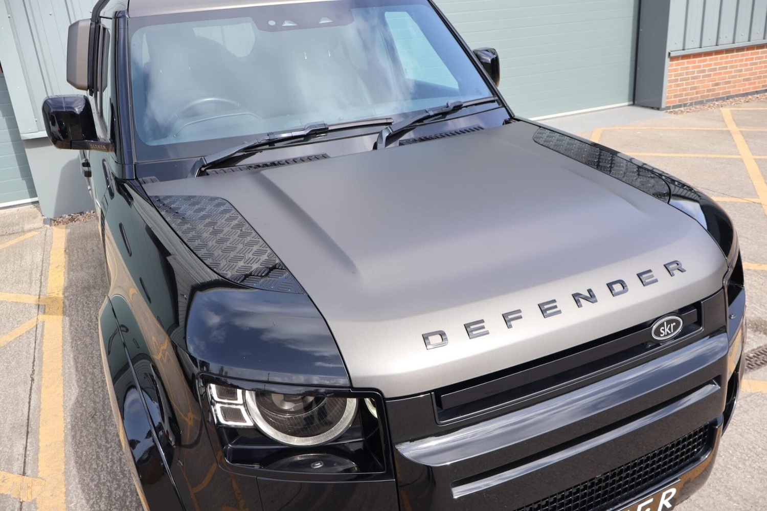 Used Land Rover Defender 2022 for sale - 78210147: Photo 11