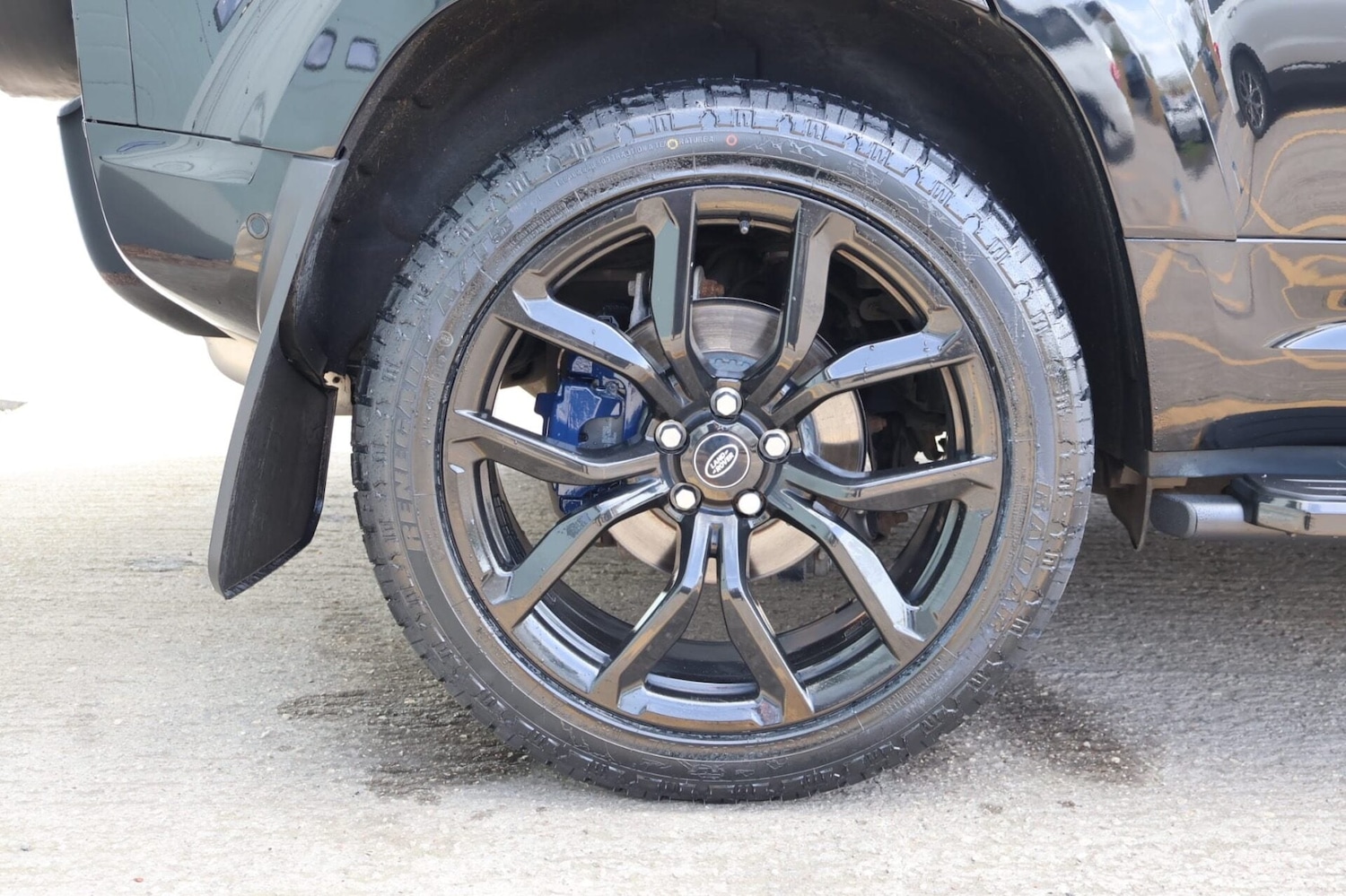 Used Land Rover Defender 2022 for sale - 78210147: Photo 23