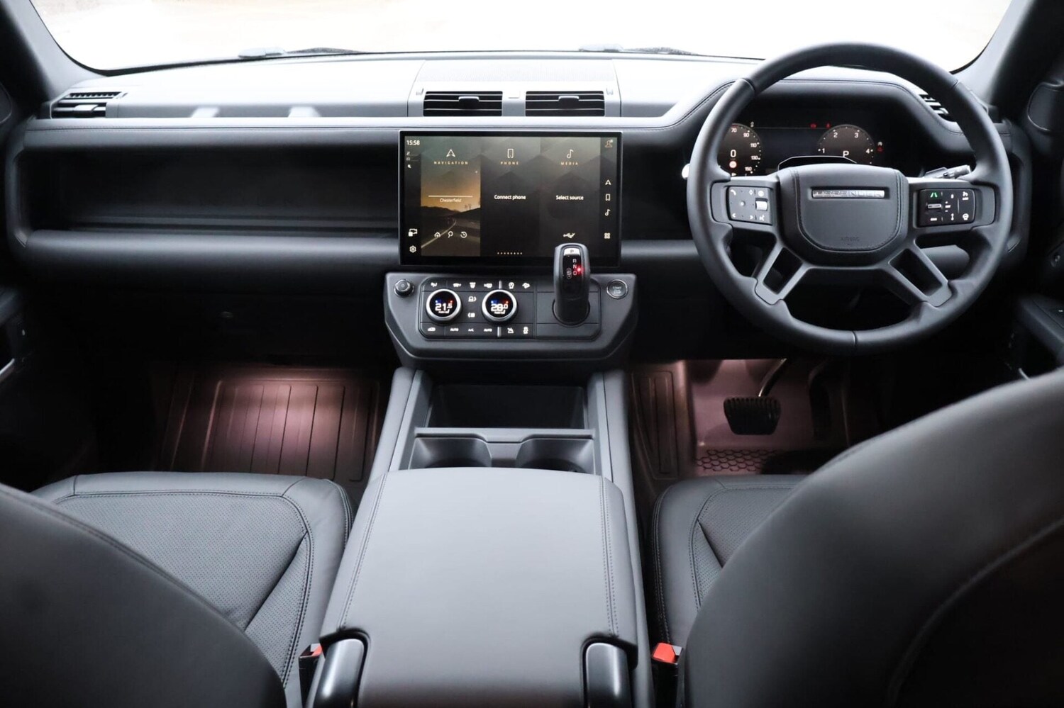 Used Land Rover Defender 110 2026 for sale - 77517638: Photo 18