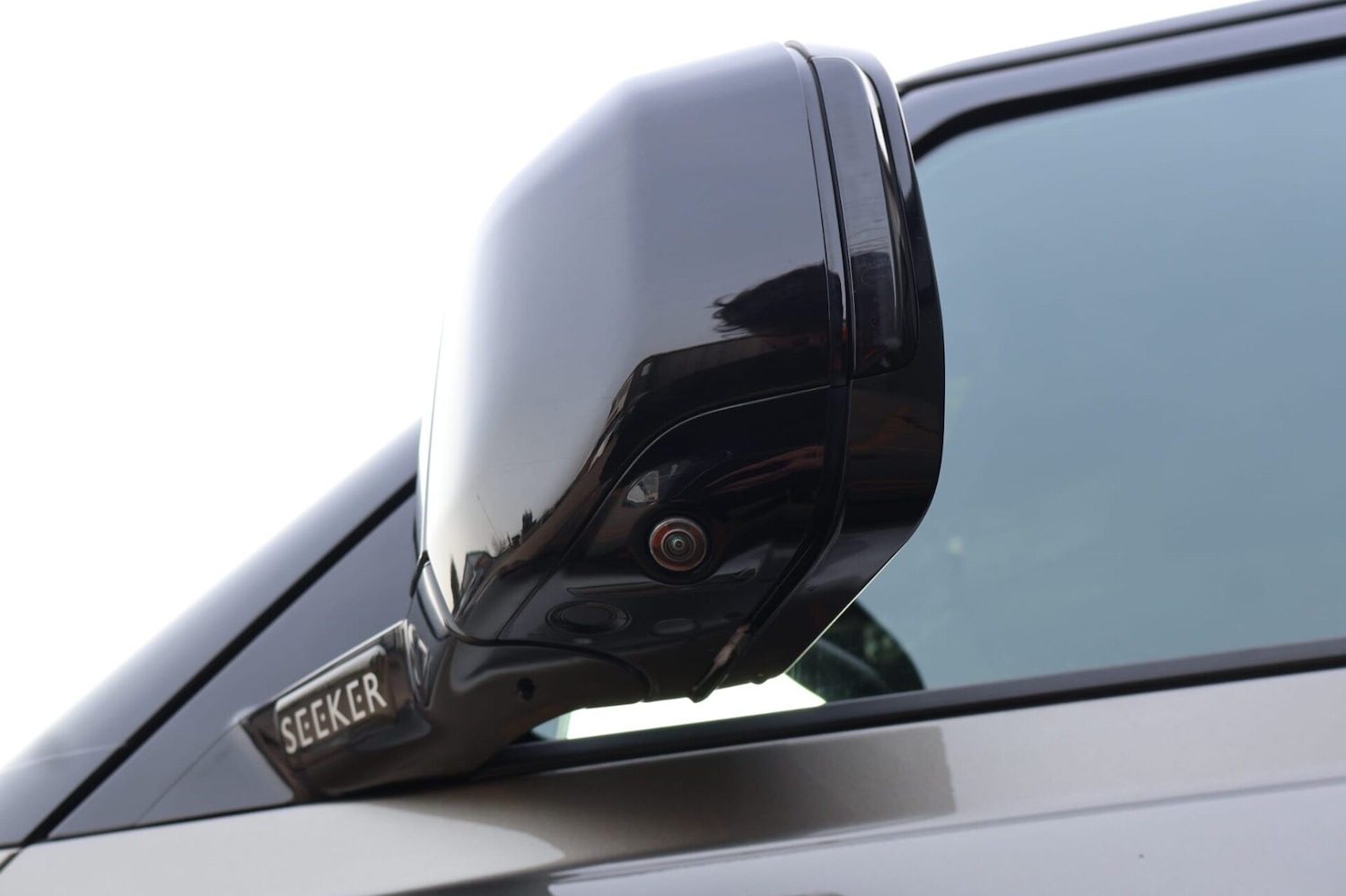 Used Land Rover Defender 90 2021 for sale - 77983649: Photo 14