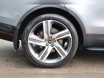 Used Land Rover Discovery 2021 for sale - 76205804: Photo 4