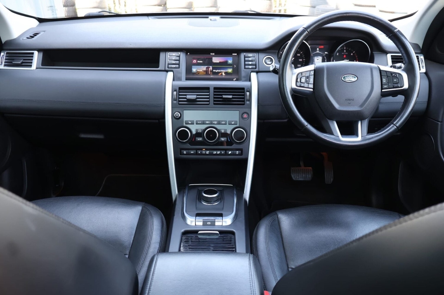 Used Land Rover Discovery Sport 2019 for sale - 78176270: Photo 14