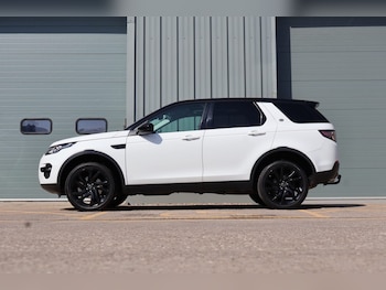 Used Land Rover Discovery Sport 2019 for sale - 78176270: Photo