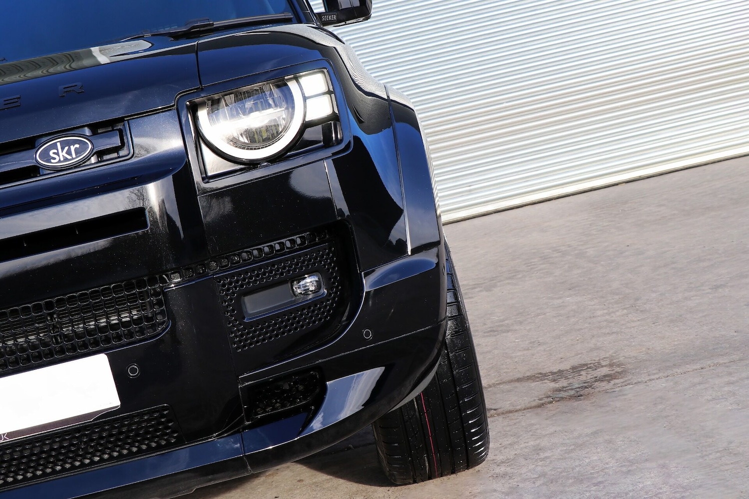 Used Land Rover Defender 110 for sale - 76844883: Photo 10