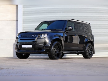 Used Land Rover Defender 110 2026 for sale - 76844883: Photo