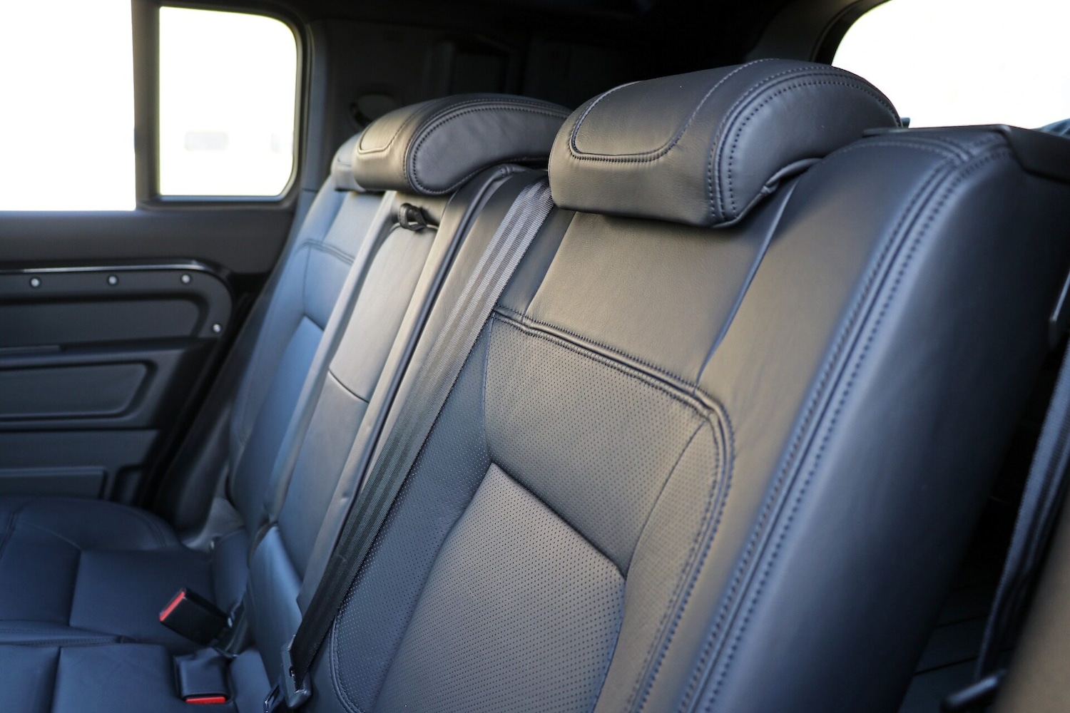 Used Land Rover Defender 110 for sale - 76844883: Photo 22