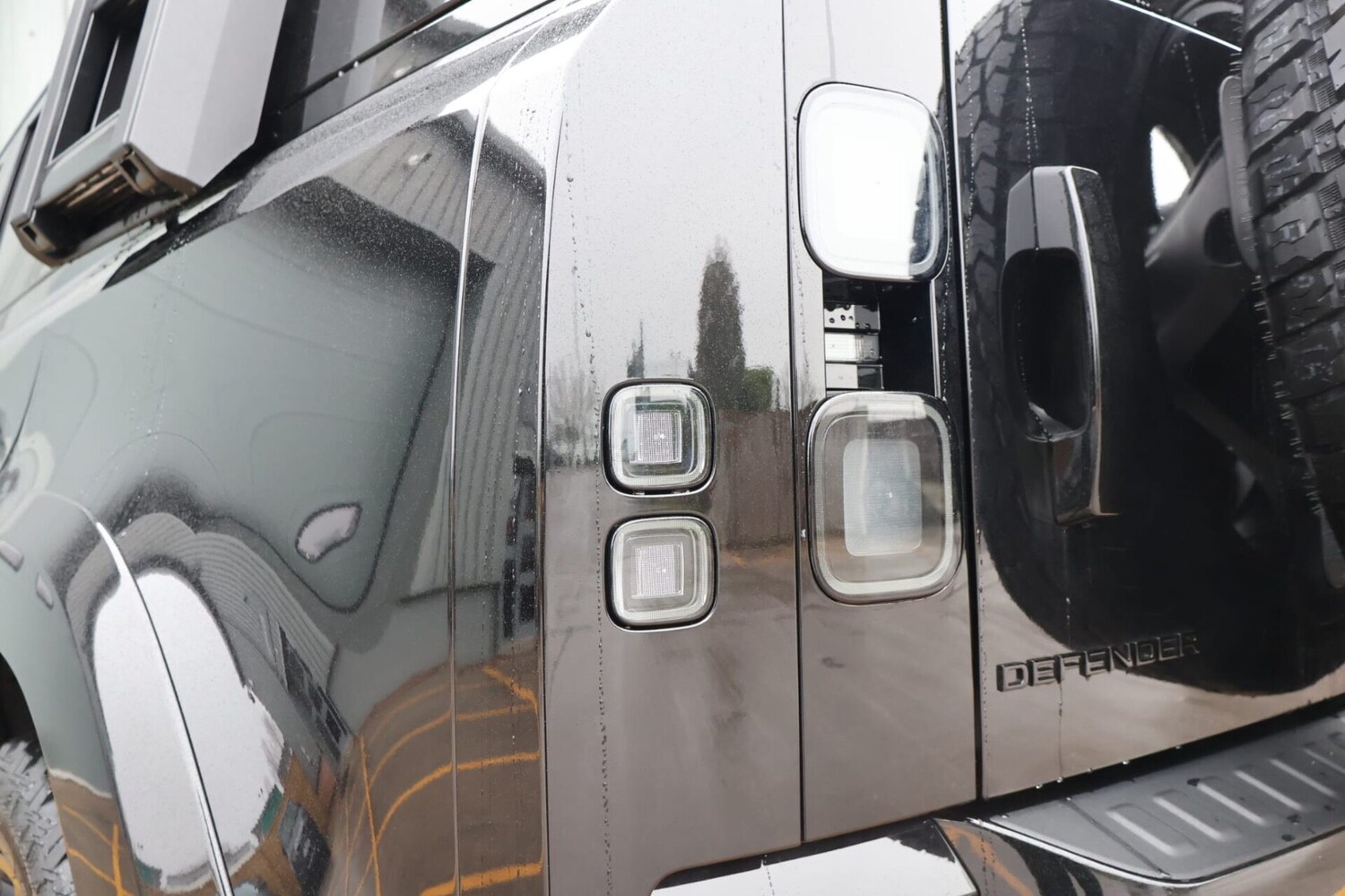 Used Land Rover Defender 2025 for sale - 77391780: Photo 23