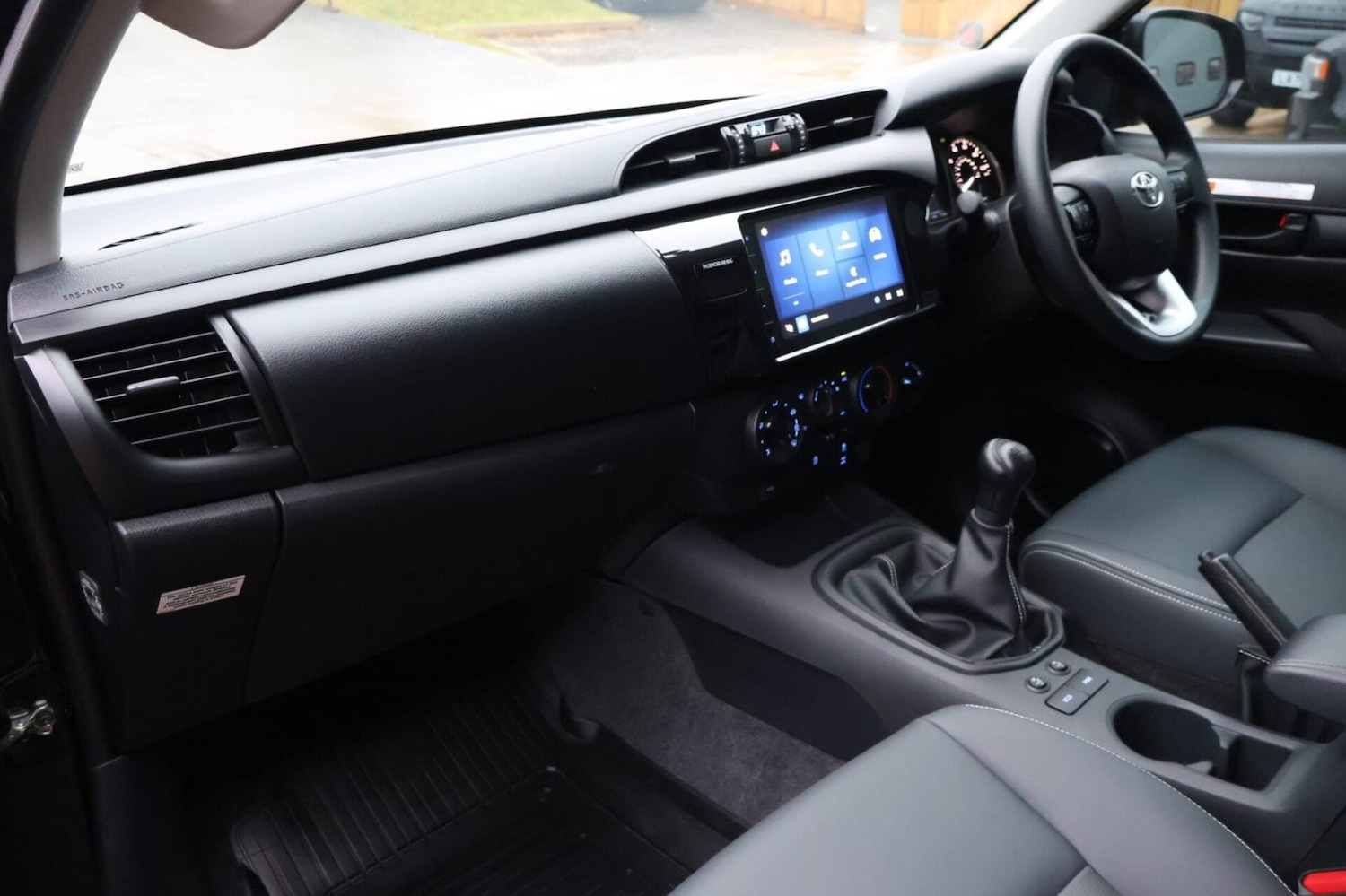 Used Toyota Hilux 2025 for sale - 77296692: Photo 18