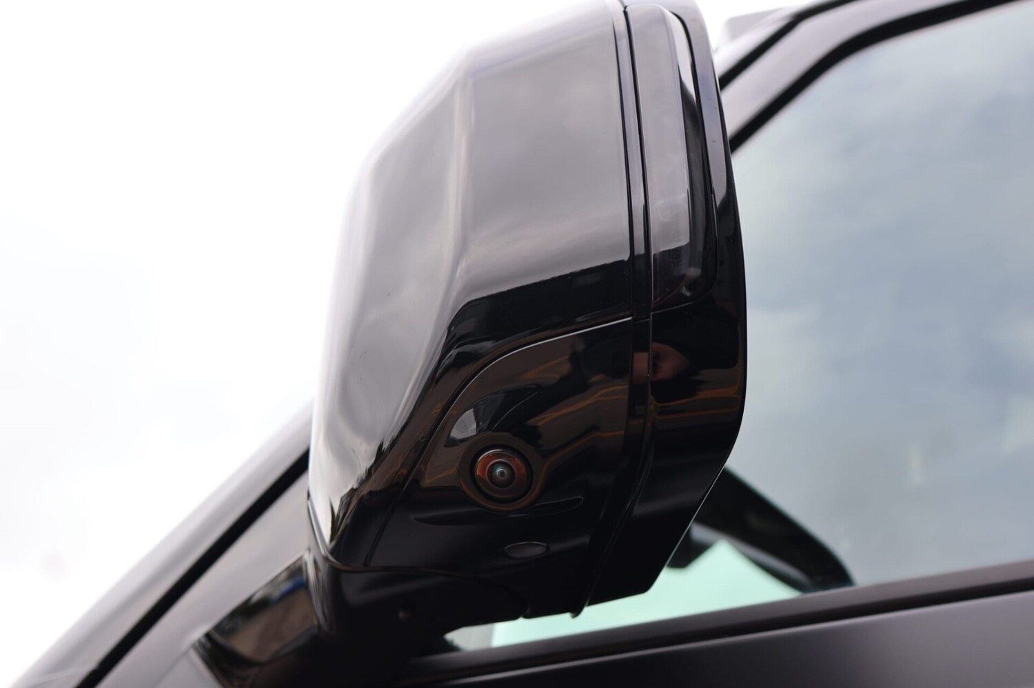 Used Land Rover Defender 2025 for sale - 77608028: Photo 12