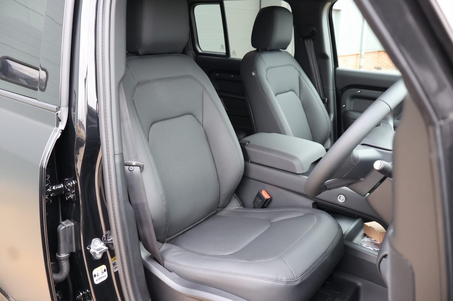 Used Land Rover Defender 2025 for sale - 77608028: Photo 20