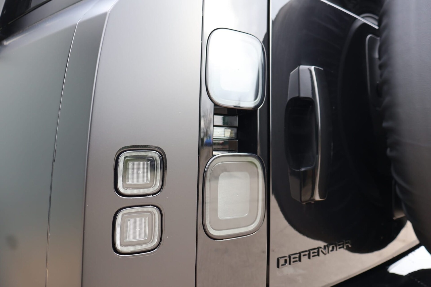 Used Land Rover Defender 2025 for sale - 77608028: Photo 28