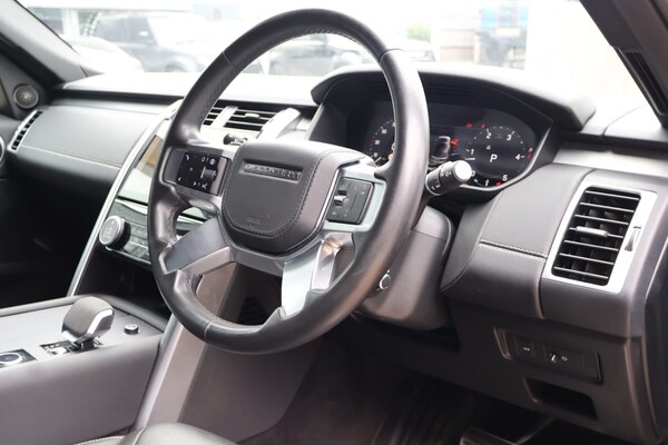 Used Land Rover Discovery 2023 for sale - 75425886: Photo 10