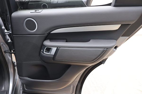 Used Land Rover Discovery 2023 for sale - 75425886: Photo 17