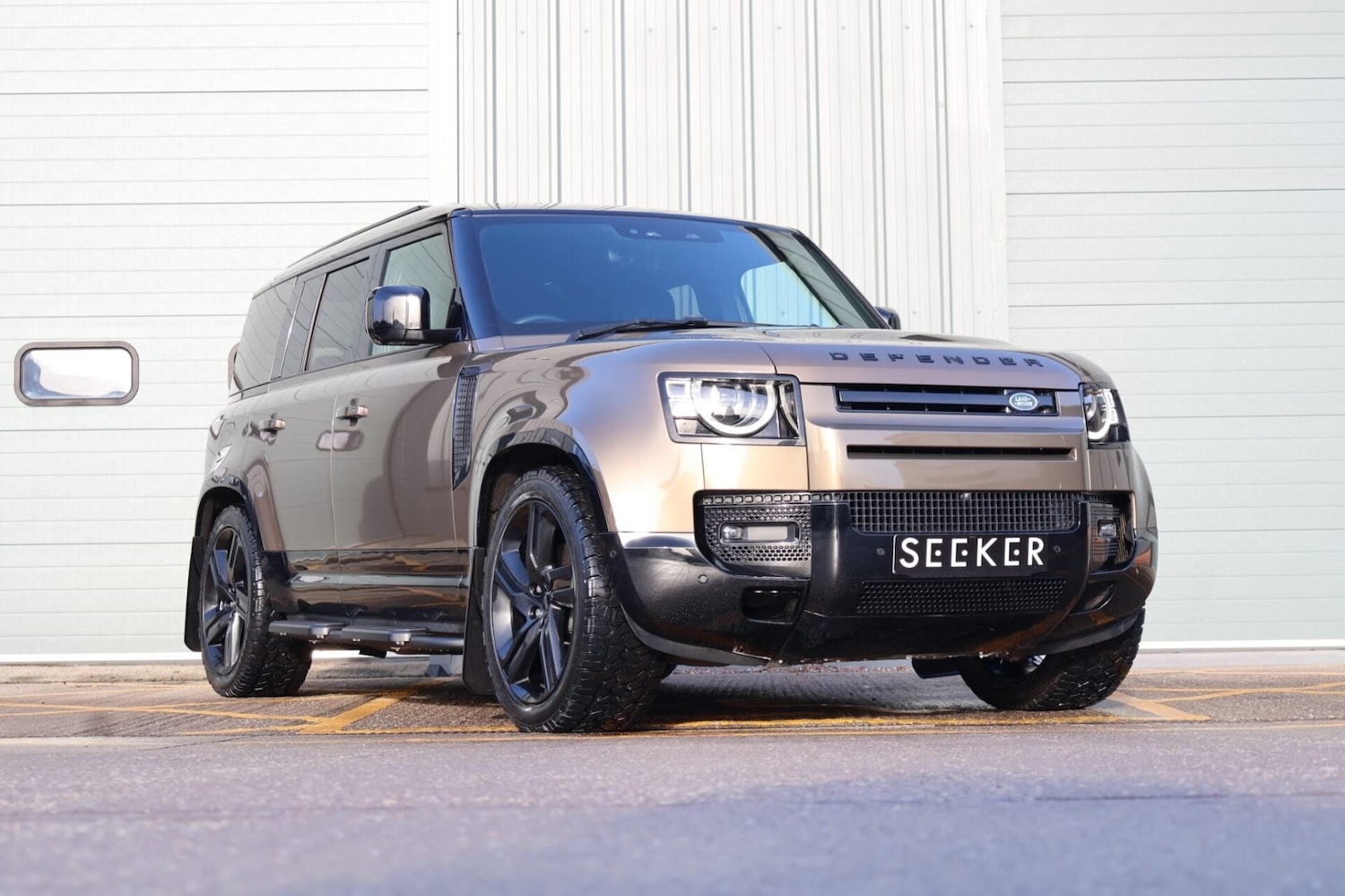 Used Land Rover Defender 2024 for sale - 77363341: Photo 3