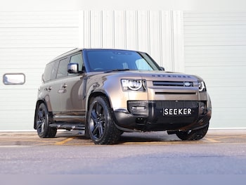 Used Land Rover Defender 2024 for sale - 77363341: Photo