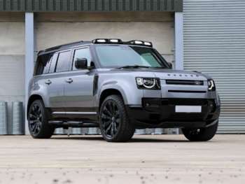 Used Land Rover Defender 110 2025 for sale - 74825461: Photo
