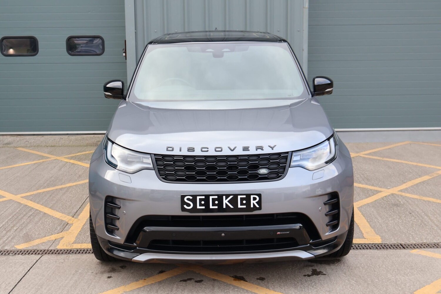 Used Land Rover Discovery 2023 for sale - 77666055: Photo 5