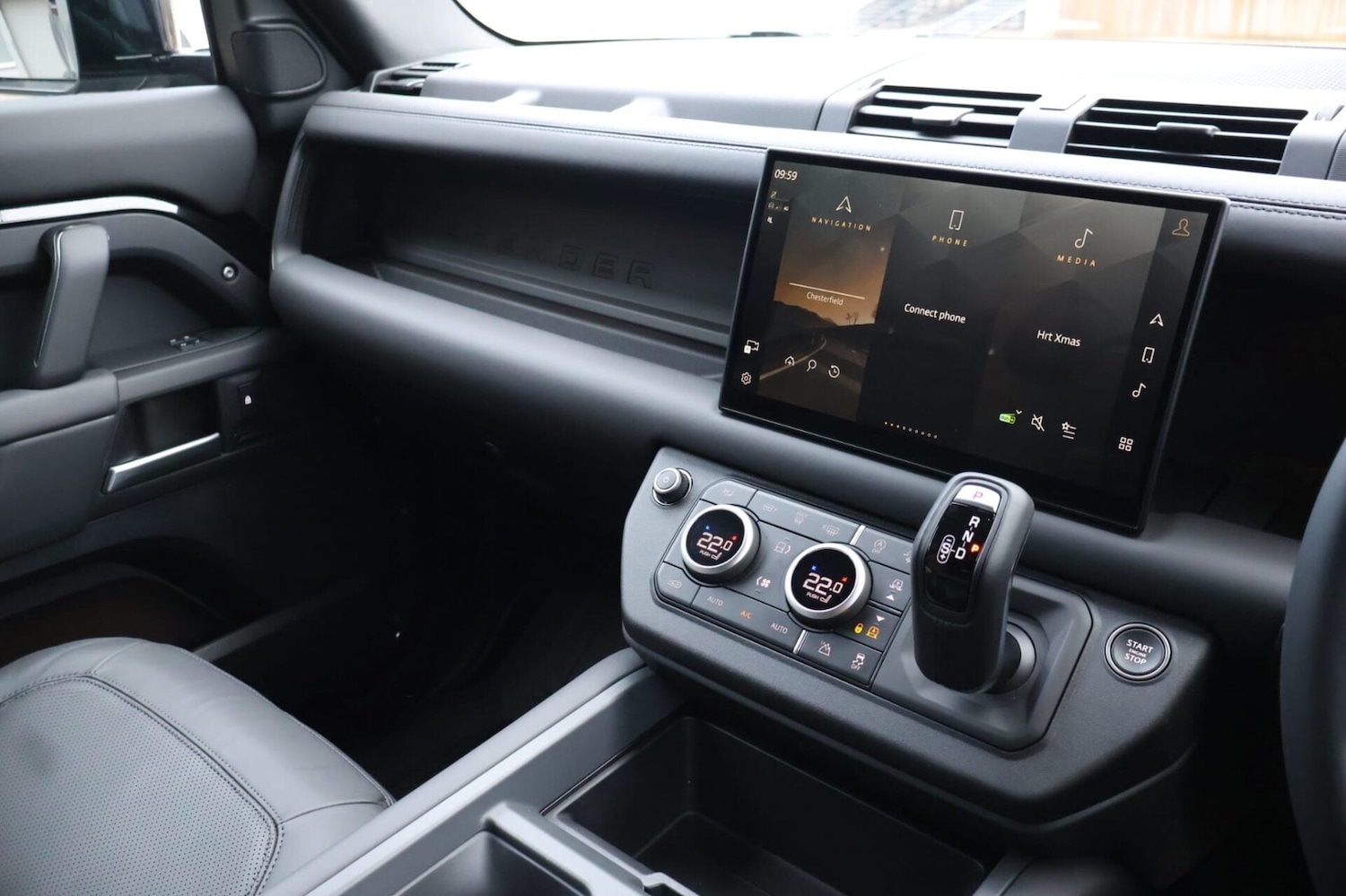 Used Land Rover Defender 2025 for sale - 76853918: Photo 26