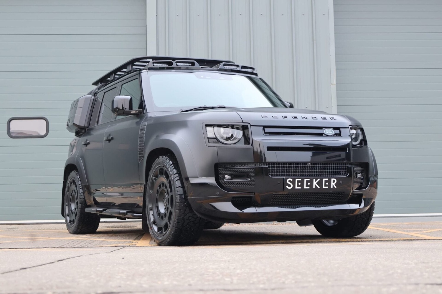 Used Land Rover Defender 2025 for sale - 76853918: Photo 28