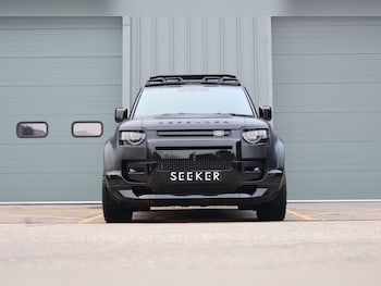 Used Land Rover Defender 2025 for sale - 76853918: Photo