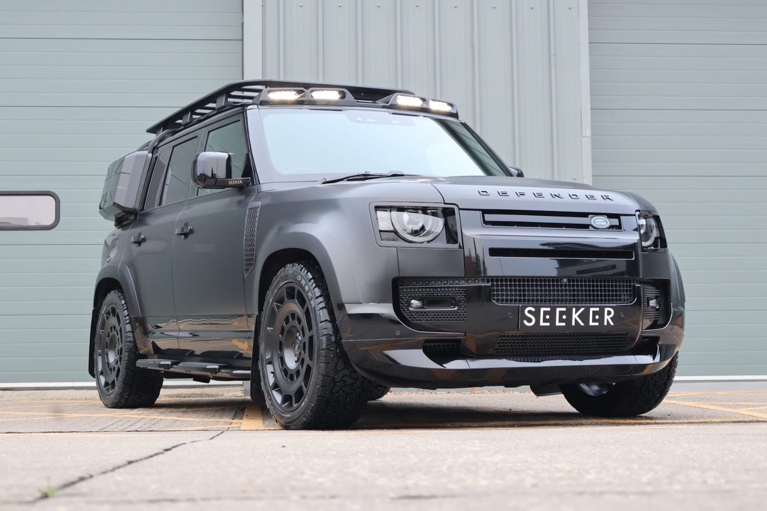 Used Land Rover Defender 2025 for sale - 76853918: Photo 33