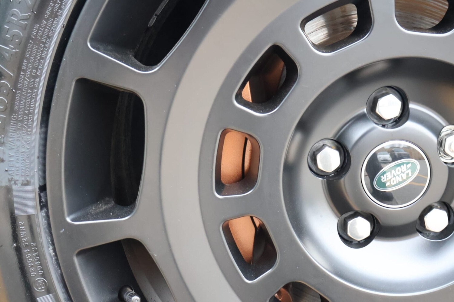 Used Land Rover Defender 2025 for sale - 76853918: Photo 5