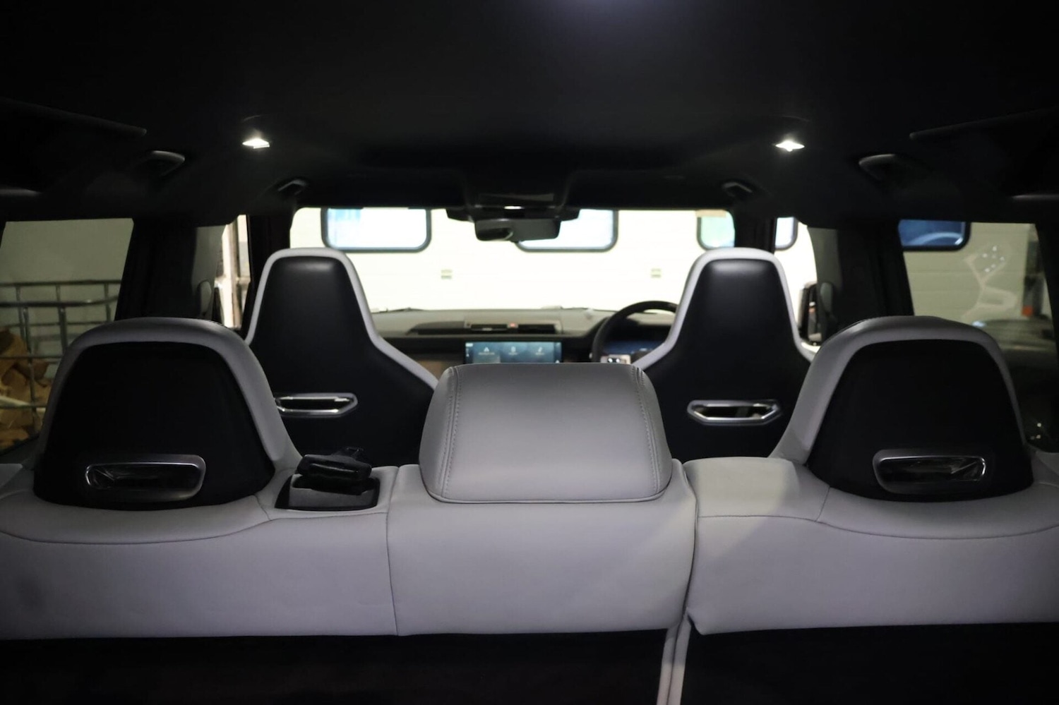 Used Land Rover Defender 110 for sale - 76968497: Photo 12