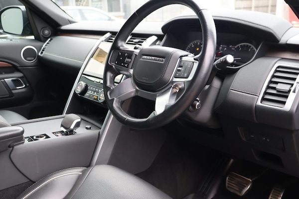 Used Land Rover Discovery 2024 for sale - 75423381: Photo 17