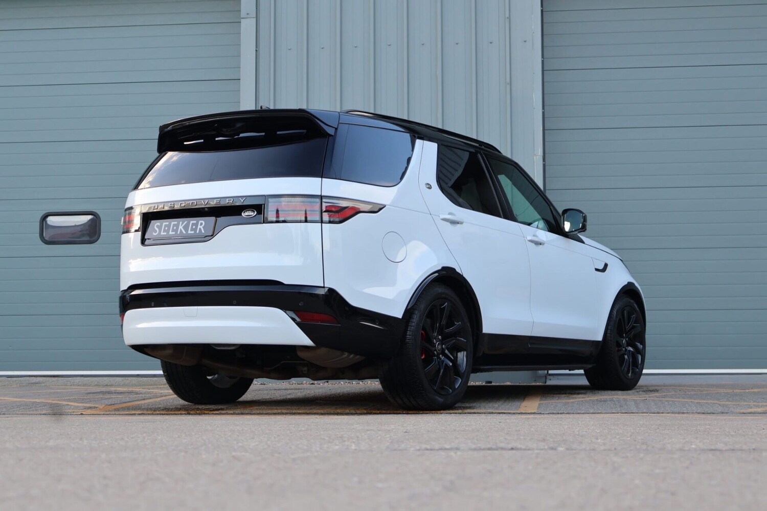 Used Land Rover Discovery 2023 for sale - 77846656: Photo 6