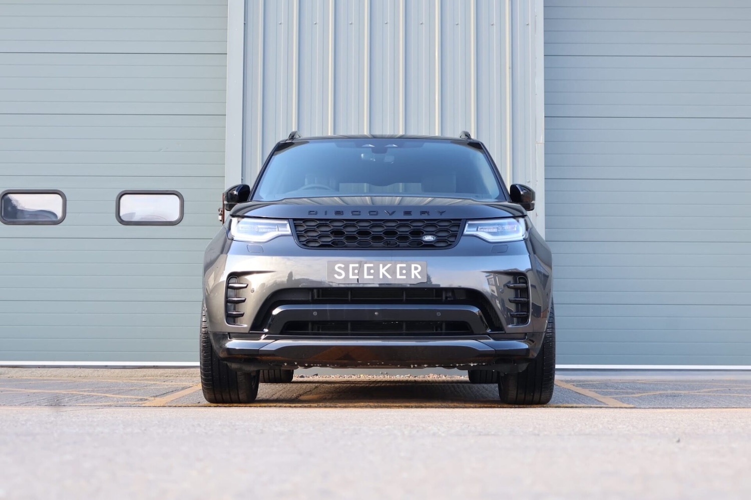 Used Land Rover Discovery 2026 for sale - 78025567: Photo 9